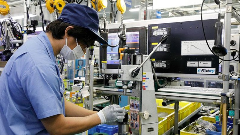 Waspada Krisis SDM Sulitkan Industri Manufaktur - Peluang Karir Gen Z