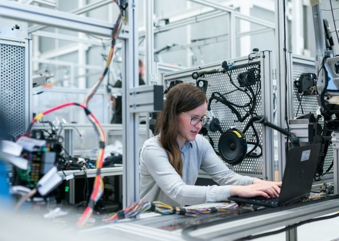 Rahasia Sukses Manufaktur 2025: 7 Strategi Terbukti untuk Gen Z Indonesia